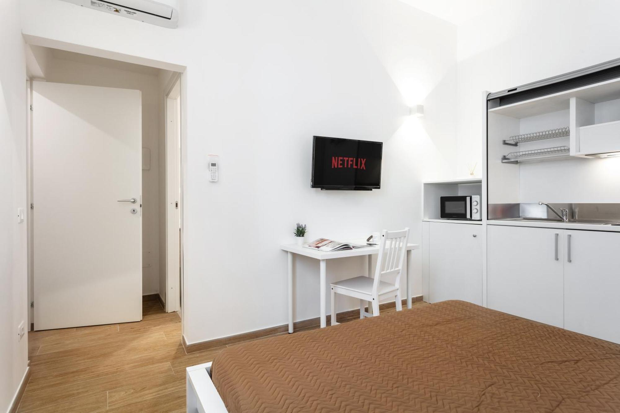 Lena'S Rooms Olbia Exterior photo