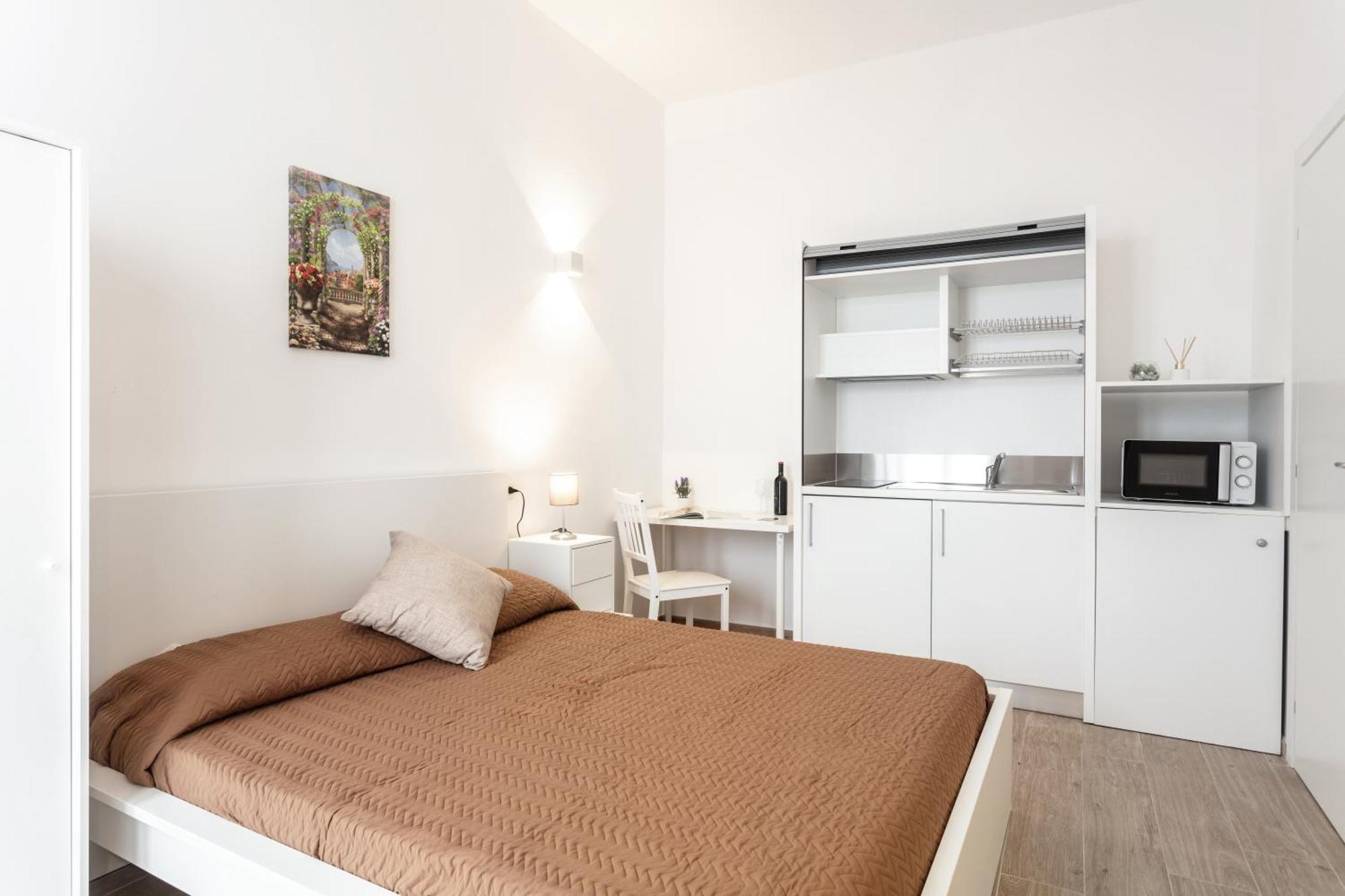Lena'S Rooms Olbia Exterior photo