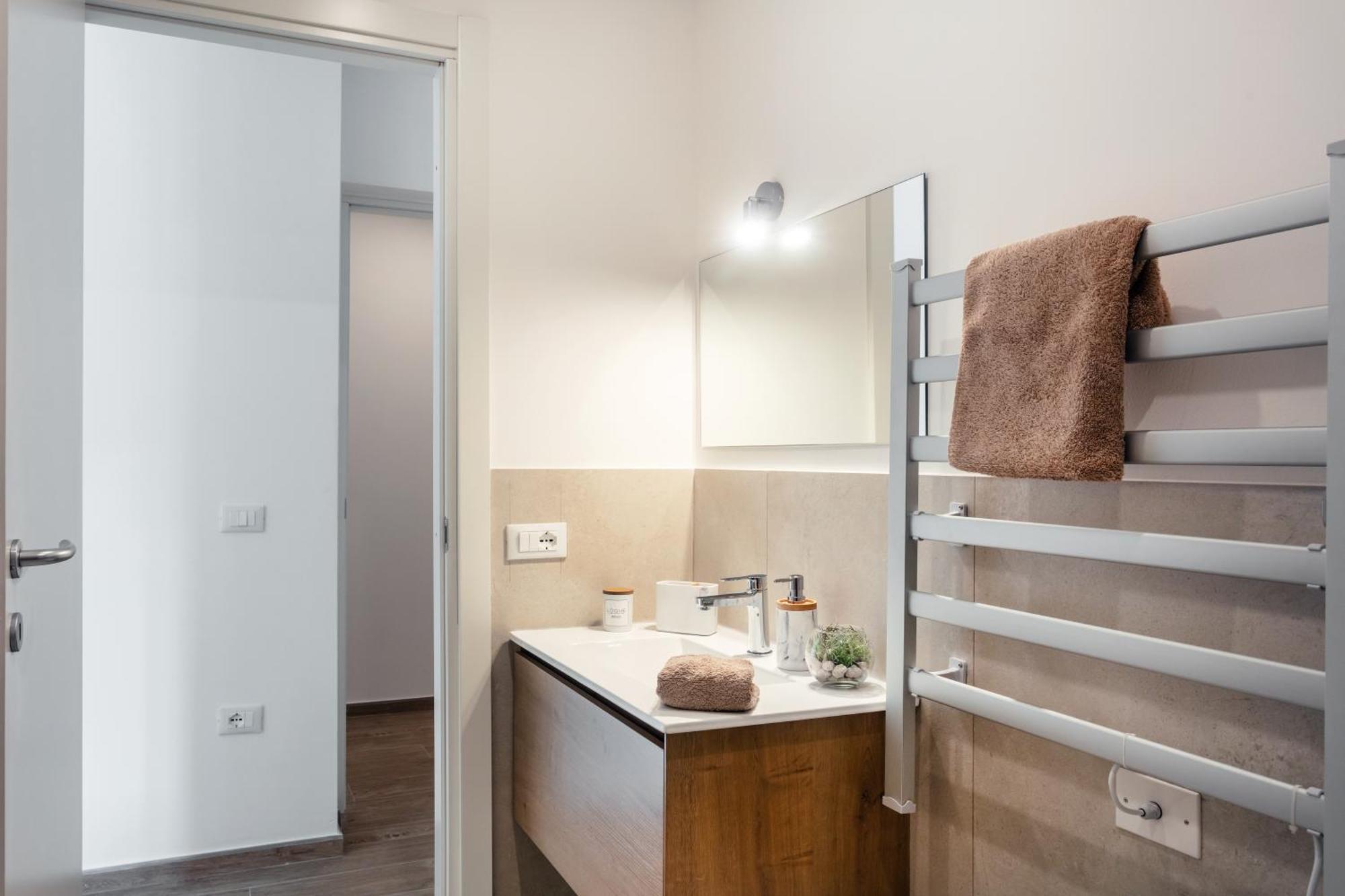 Lena'S Rooms Olbia Exterior photo