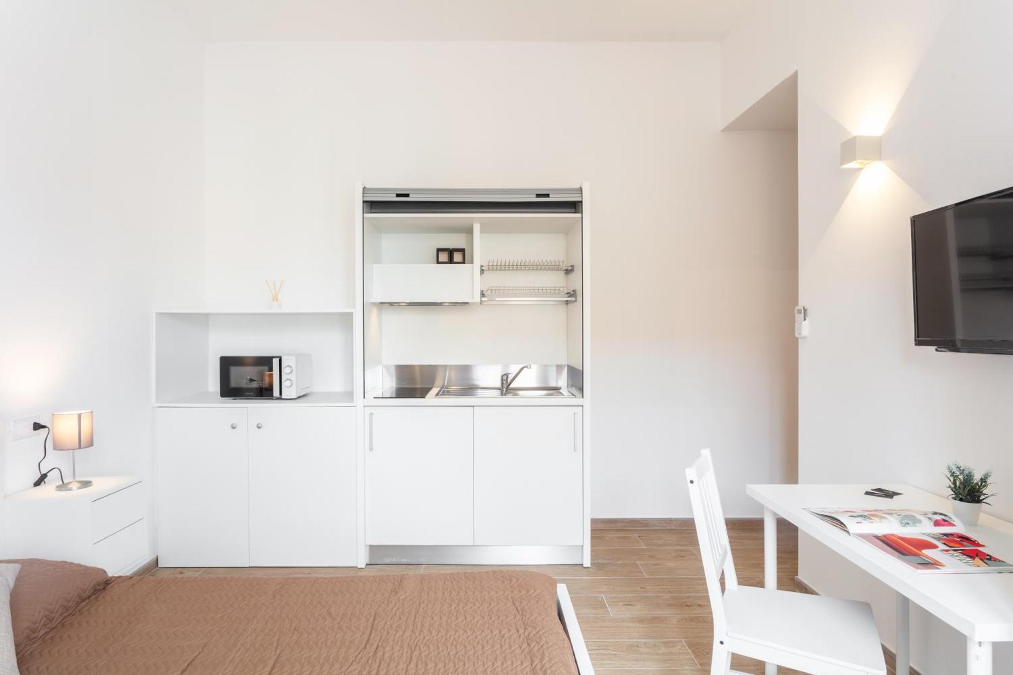 Lena'S Rooms Olbia Exterior photo